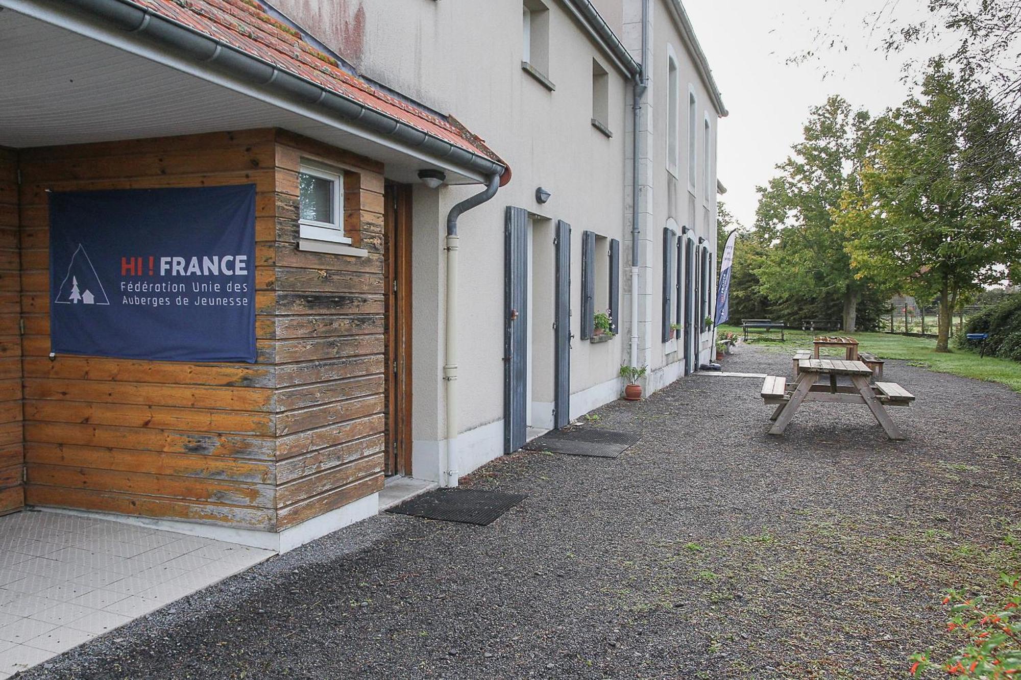 Auberge De Jeunesse Hi Genets Genêts Exterior foto